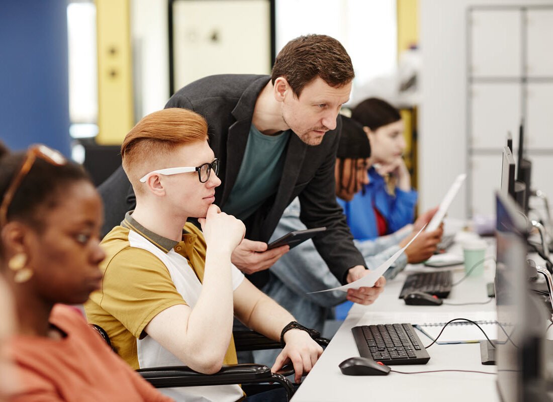Report: K-12 Apps Share Student Data Nearly Unchecked